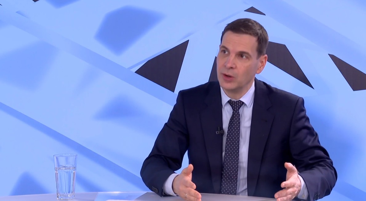 Запад баш брига за Србију, њих једино занима да Вучић испоручи Косово
