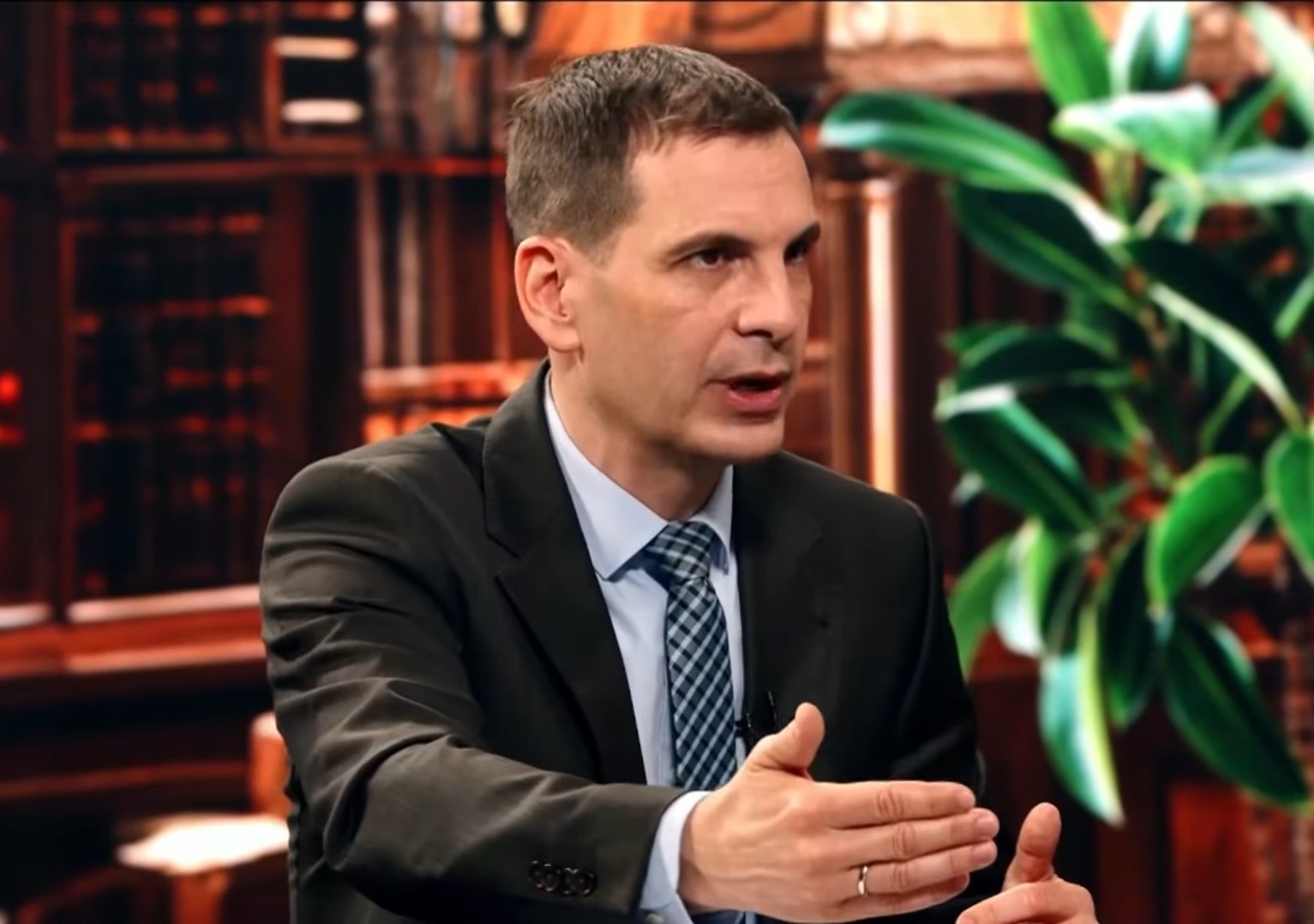 Vučić će raspisati izbore kada mu najviše odgovara