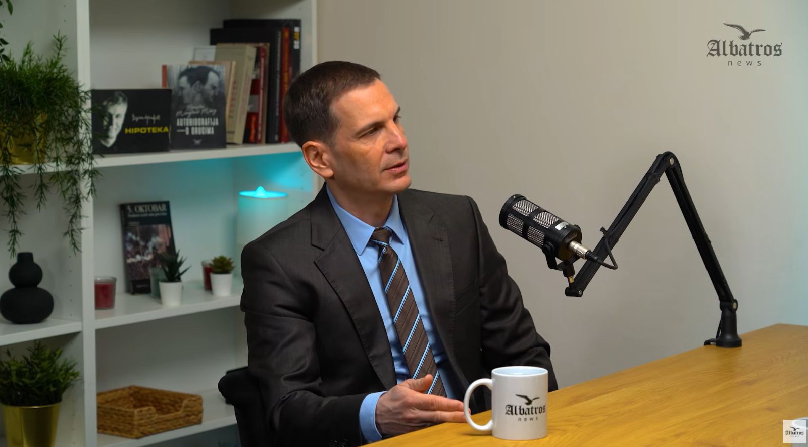 Службина десница крива за највеће националне катастрофе (видео)