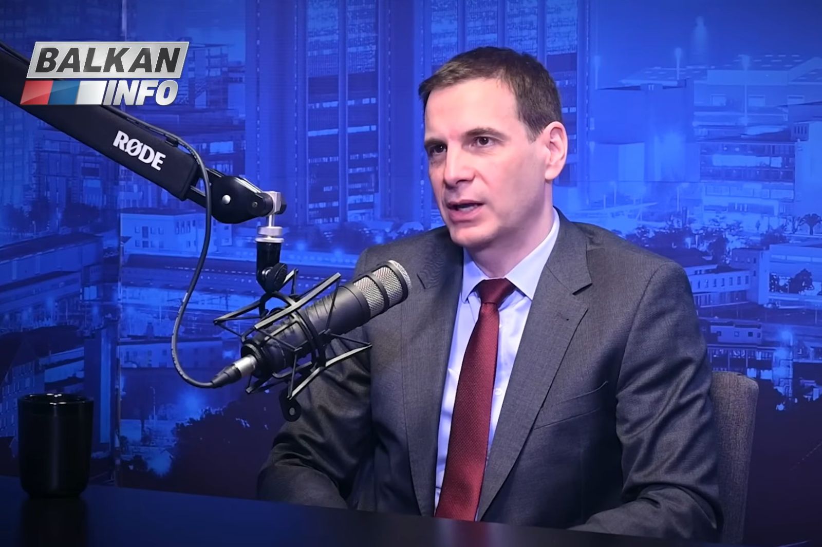 Вучић је српском народу учинио нешто неопростиво, досад потпуно незамисливо и неприхватљиво (видео)