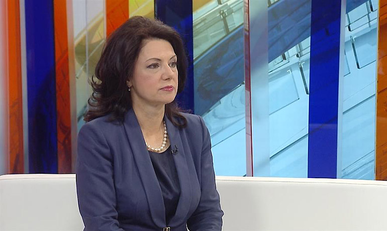 Sanda Rašković Ivić: Otkriven tajni 'brak' Vučića i Šešelja