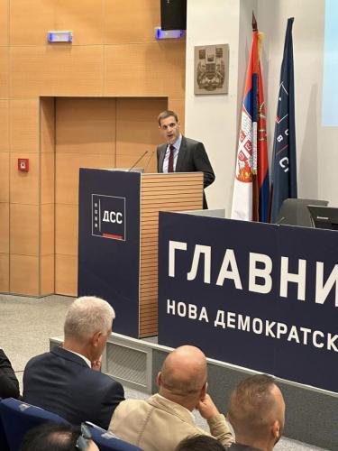 Међународни углед Србије срозан на најниже гране