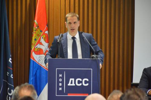 Дубока криза у друштву поприма драматичне размере